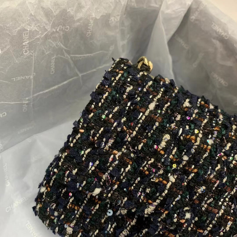 Anum Bags Detail