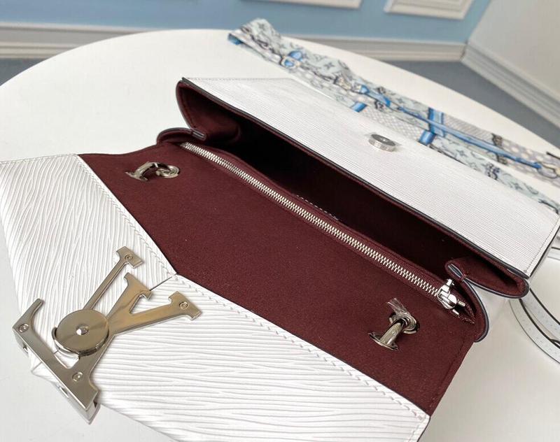 Anum Bags Detail