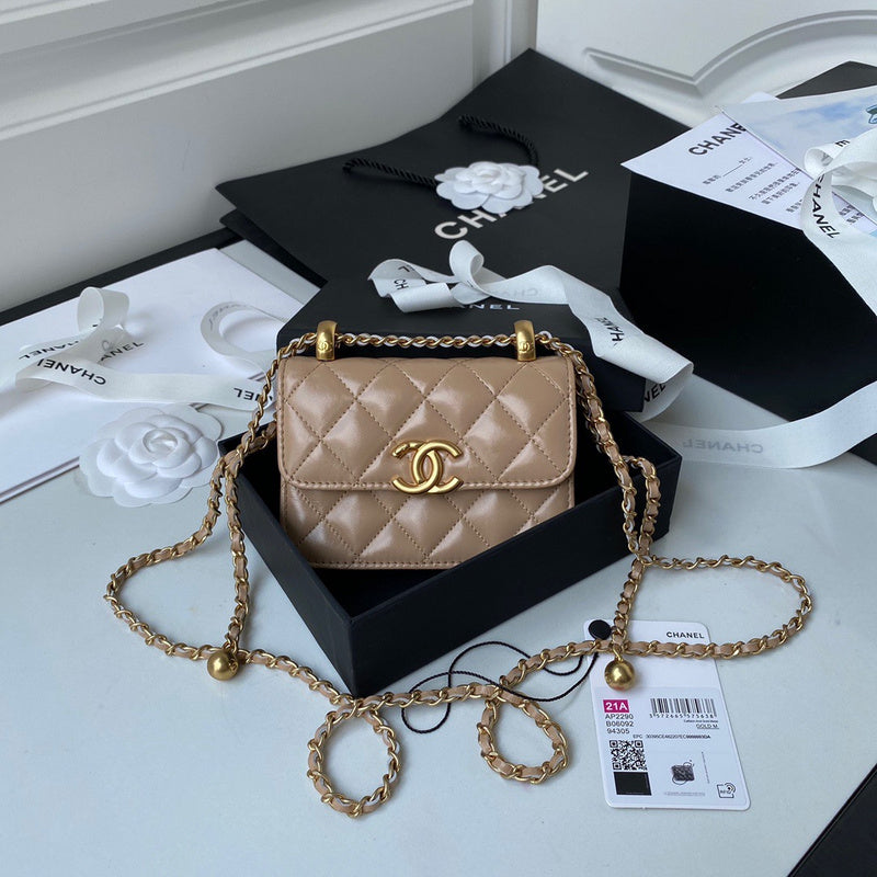 Anum Bags Detail