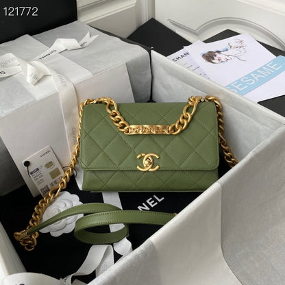 Anum Bags Detail