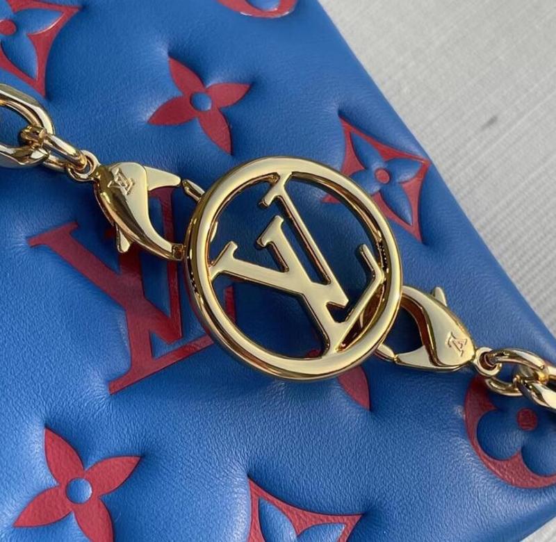 Anum Bags Detail