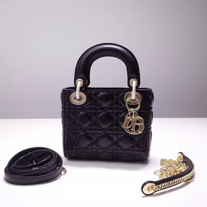 Anum Bags DIR 44531 Mini lady classic minisize 17cm black red