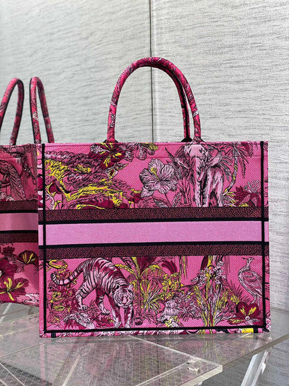 Anum Bags Detail