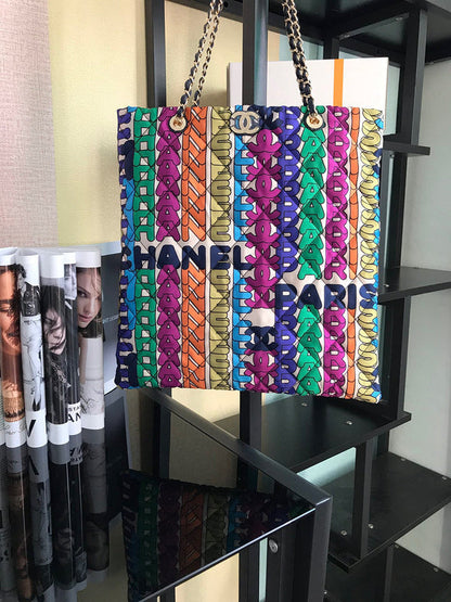 Anum Bags Detail