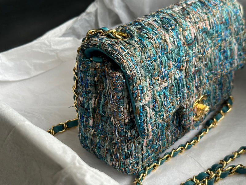Anum Bags Detail