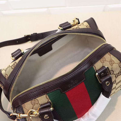 Anum Bags Detail