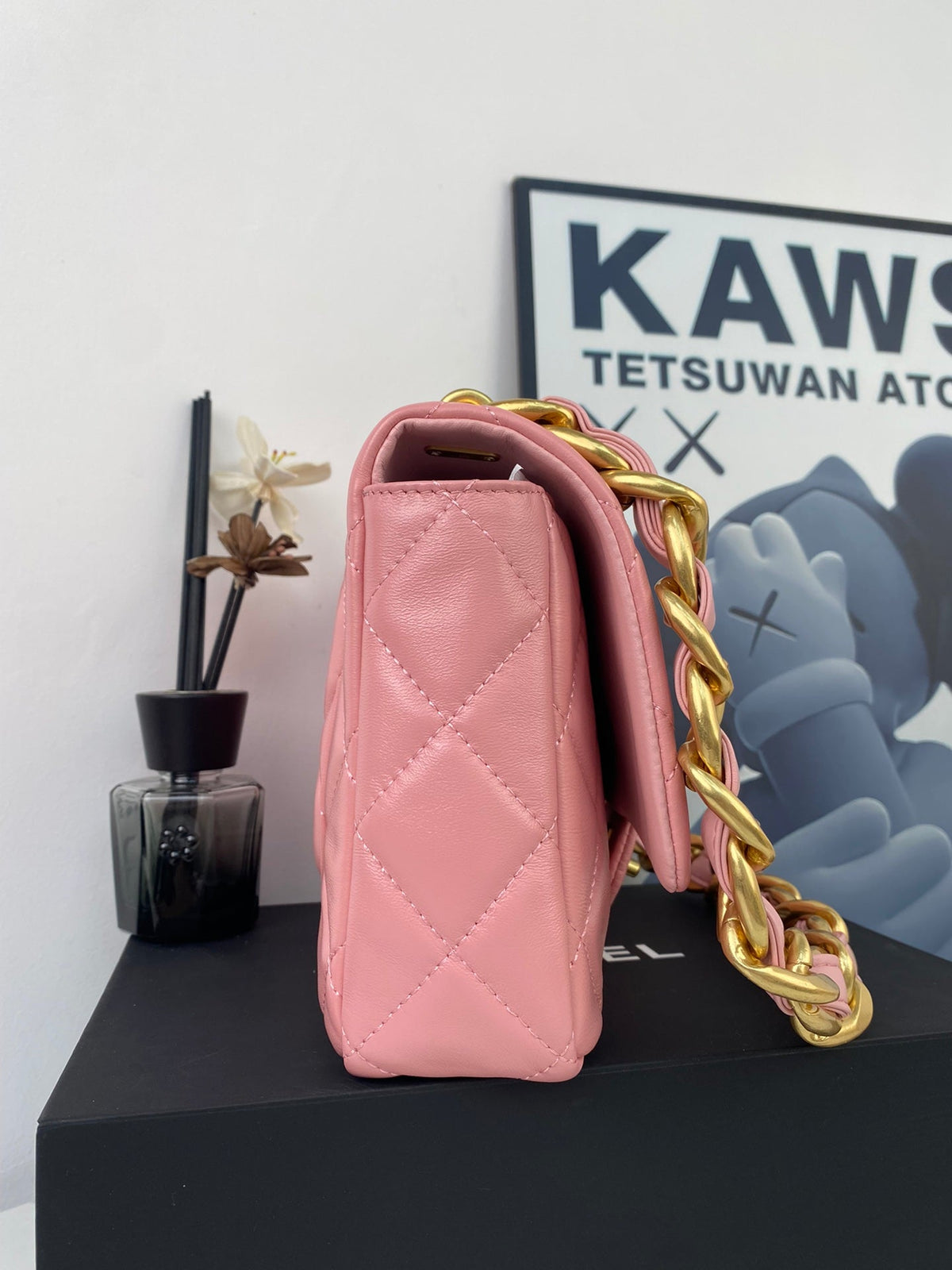 Anum Bags Detail