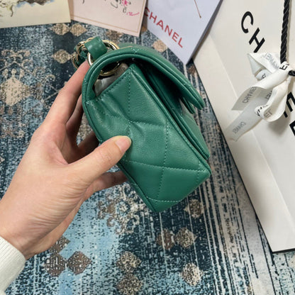 Anum Bags Detail