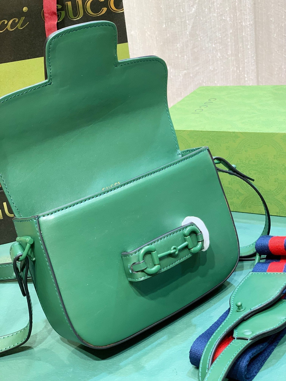 Anum Bags Detail