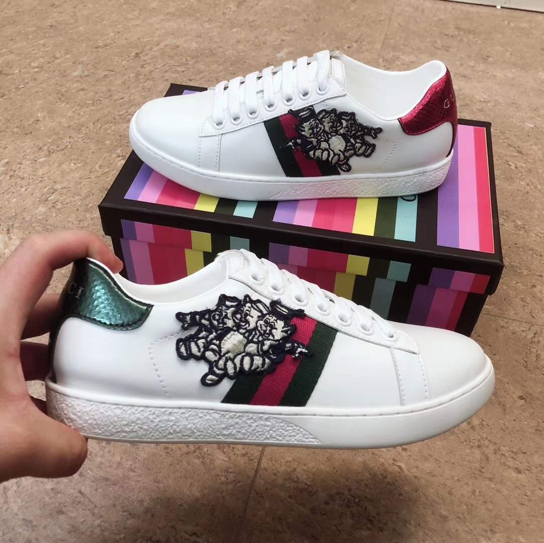 Anum Bags MO-GCI Ace EmBroidered Sneaker 040