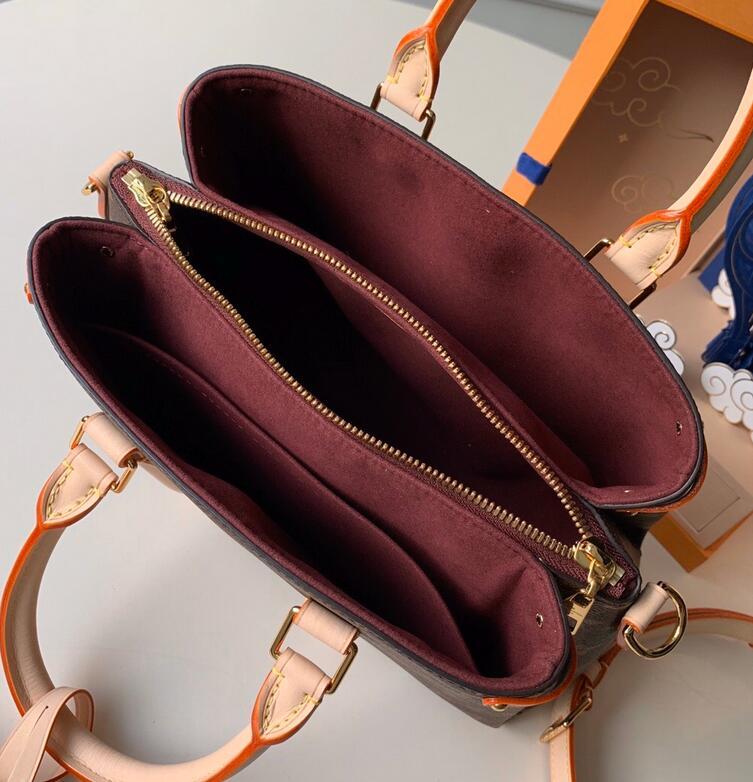 Anum Bags Detail