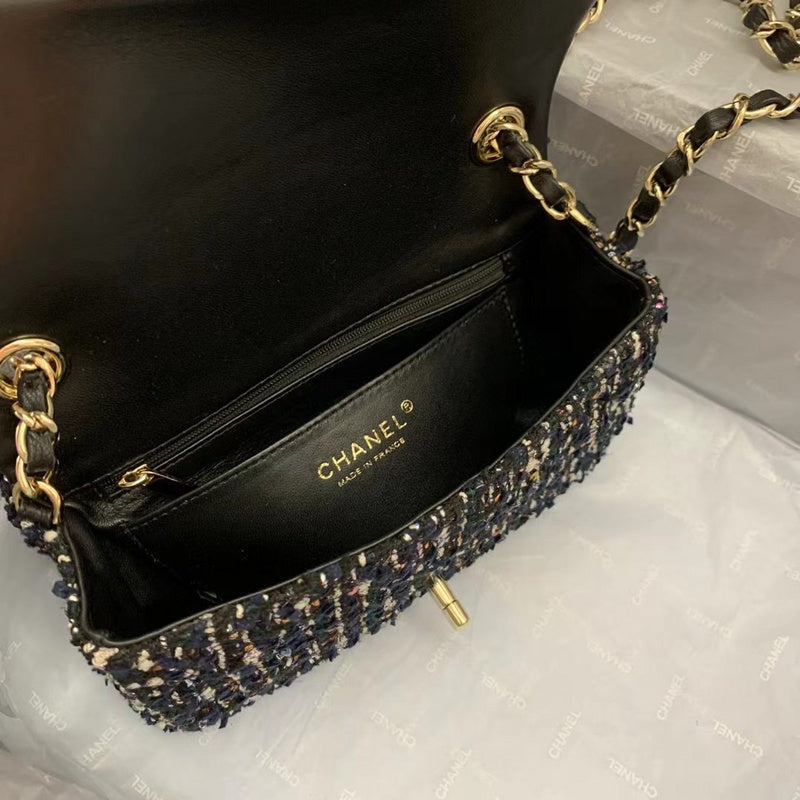 Anum Bags Detail