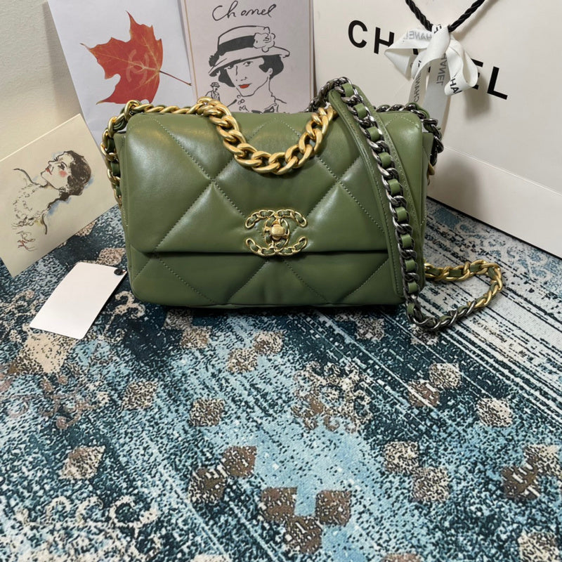 Anum Bags Detail