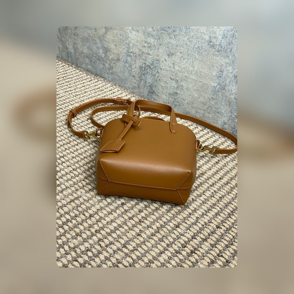 Anum Bags - High-Quality Designer Products for You - AFFORDABLE LUXURY BAGS - 15554
