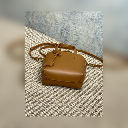 Anum Bags - High-Quality Designer Products for You - AFFORDABLE LUXURY BAGS - 15554