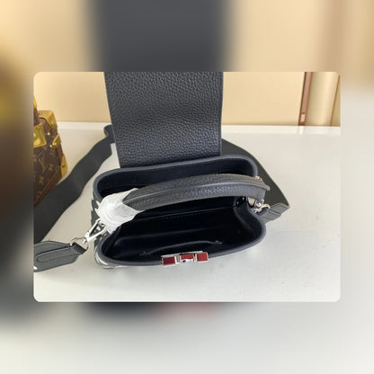 Anum Bags ln Luxury Bag --56075