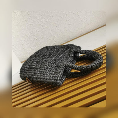Anum Bags Detail