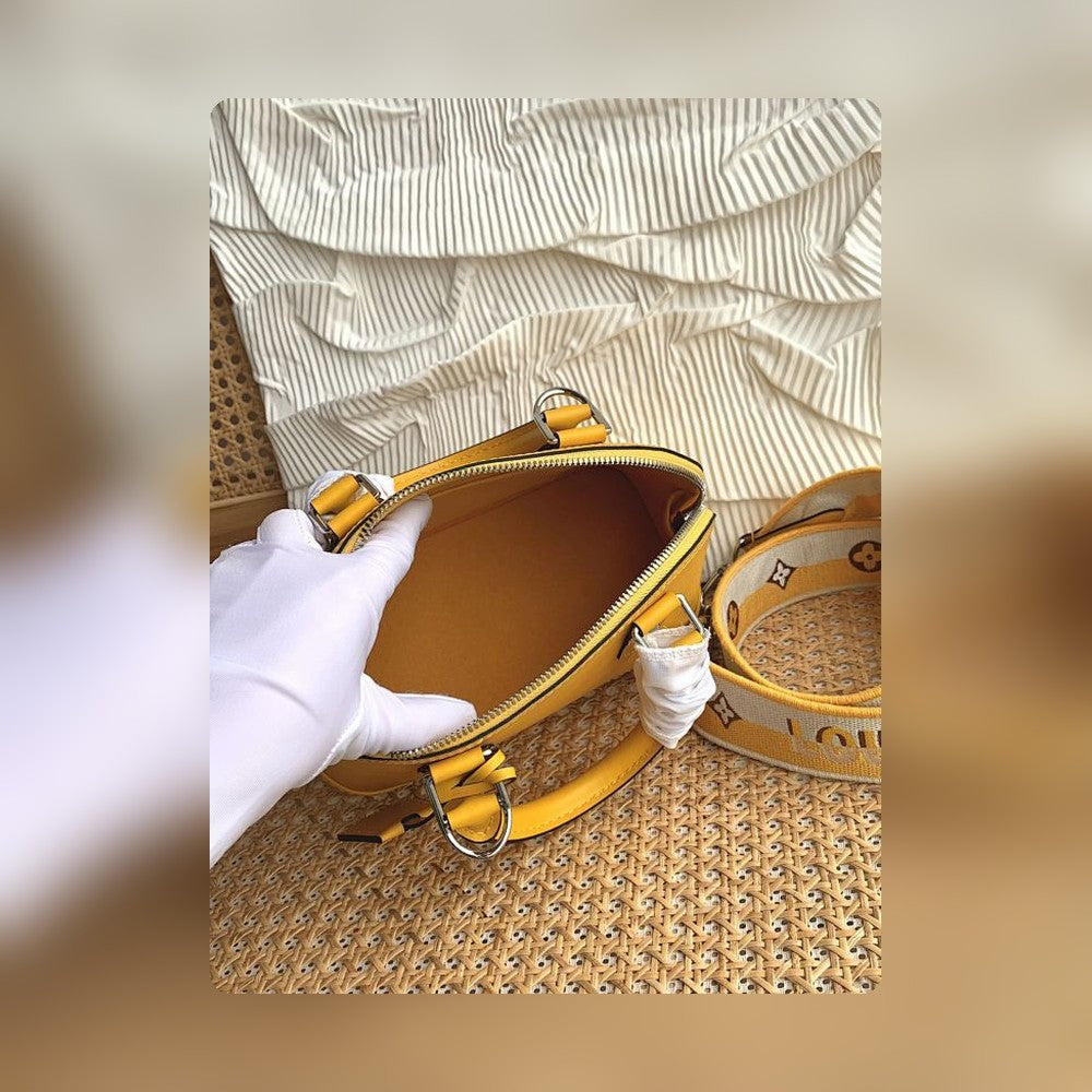 Anum Bags ln Luxury Bag --56431