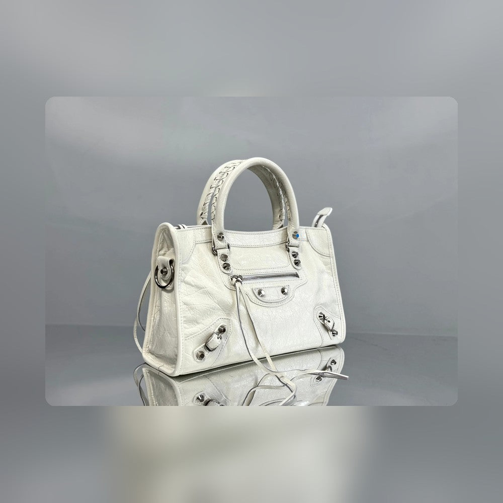new-luxury-designer-bags-nm24609
