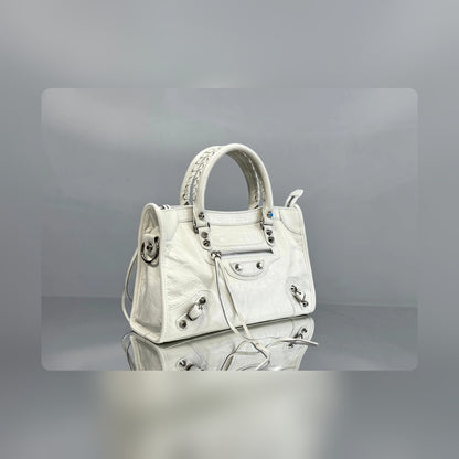 new-luxury-designer-bags-nm24609