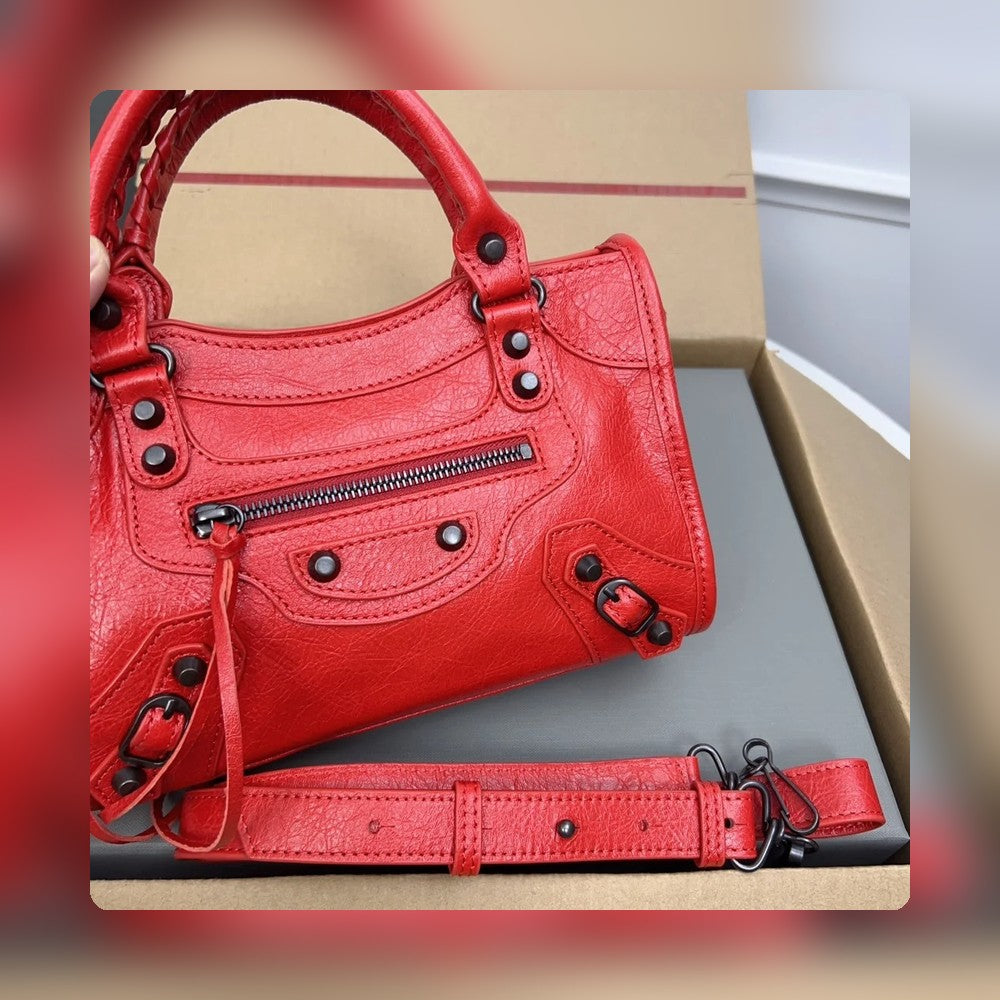new-luxury-designer-bags-nm24037