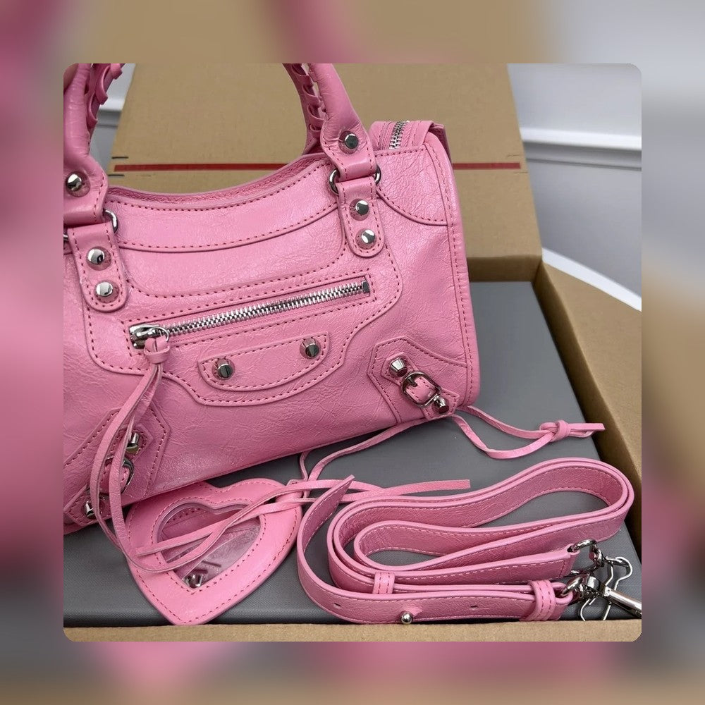 new-luxury-designer-bags-nm24054