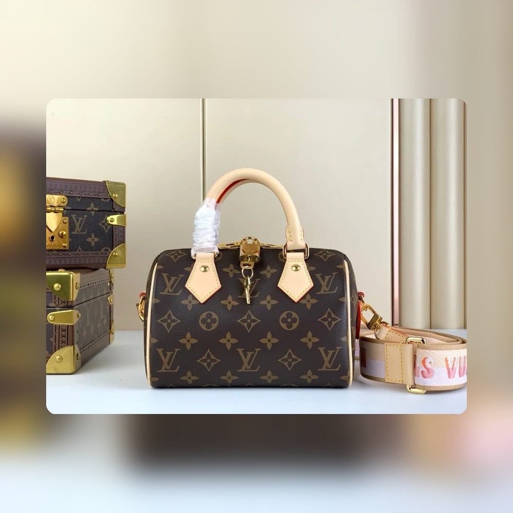 Anum Bags ln Luxury Bag --58379