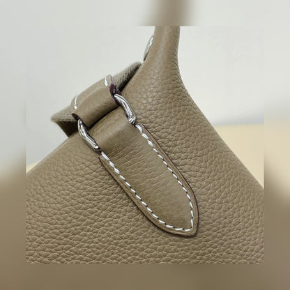 new-luxury-designer-bags-nm23341