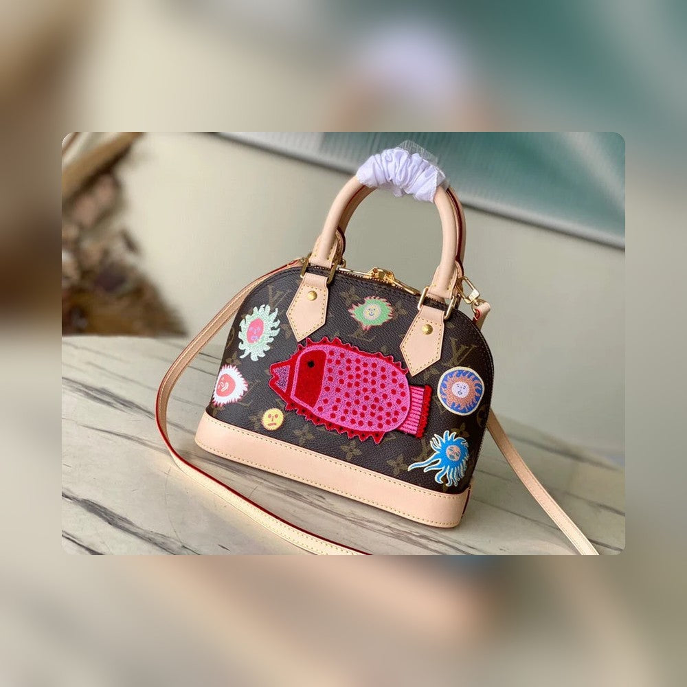Anum Bags Detail