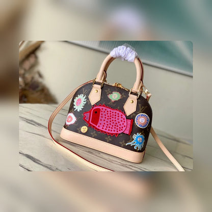 Anum Bags Detail