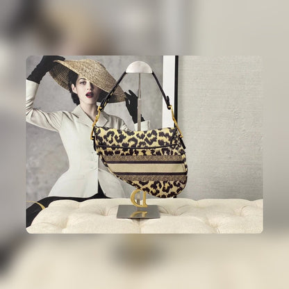 Anum Bags Detail