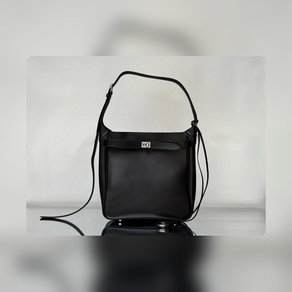 new-designer-premium-bags-nm24645