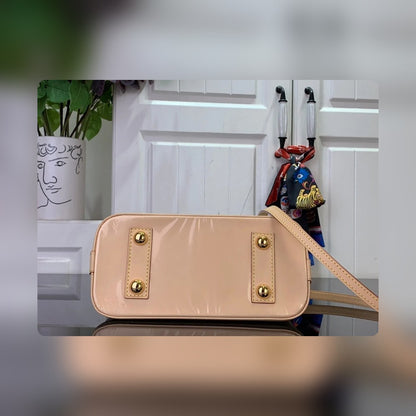 Anum Bags - High-Quality Designer Products for You - AFFORDABLE LUXURY BAGS - 13210