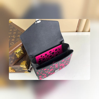 Anum Bags ln Luxury Bag --56726