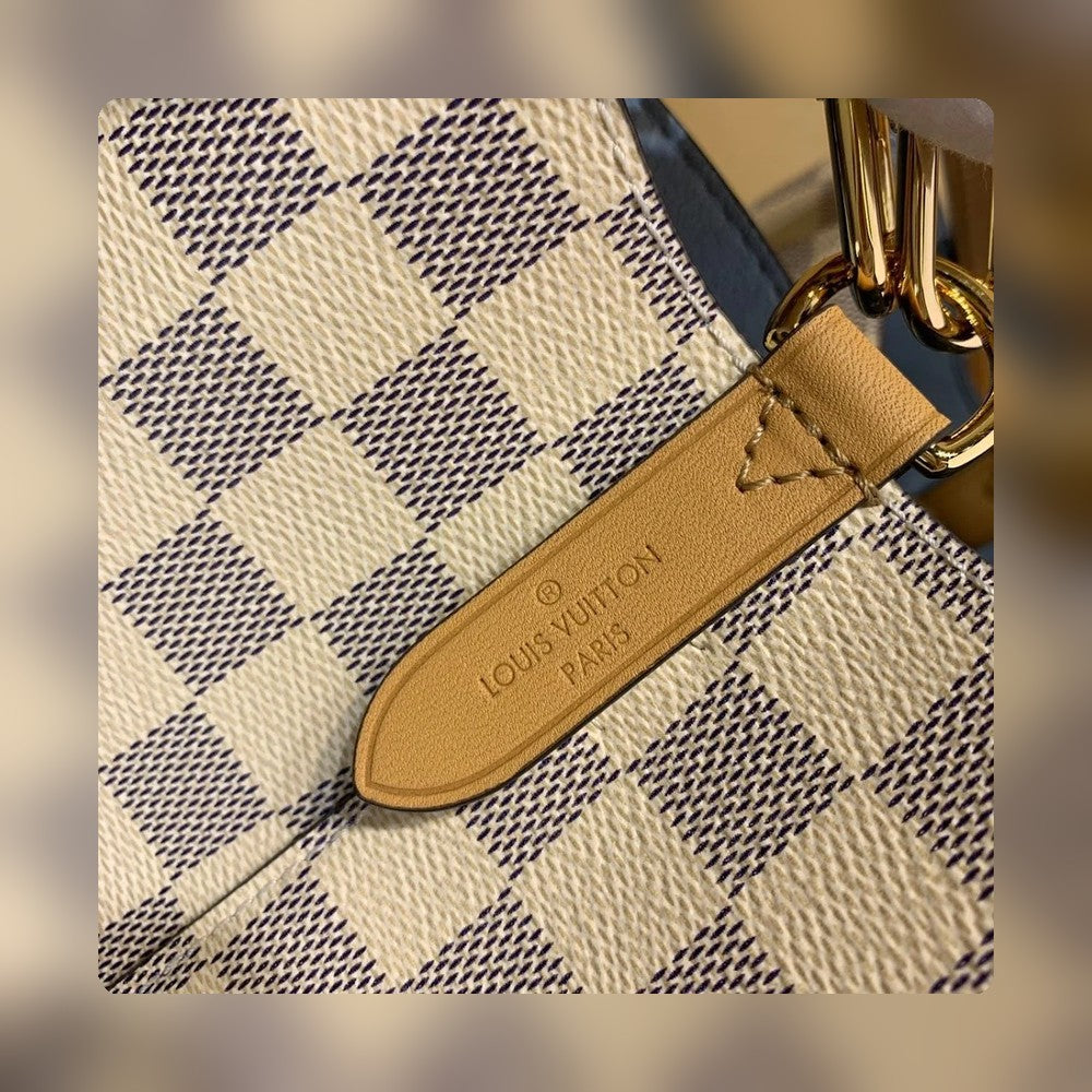 Anum Bags ln Luxury Bag --56777