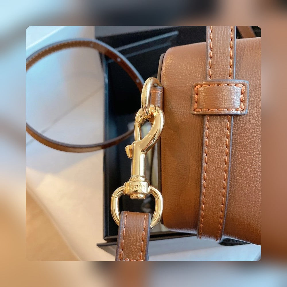 Anum Bags Detail