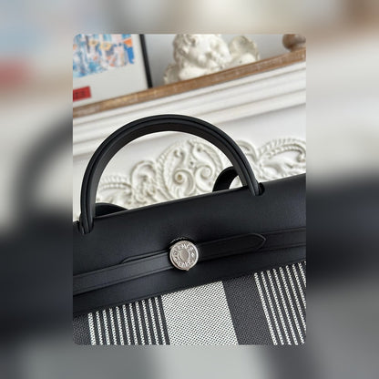 new-luxury-designer-bags-nm23228