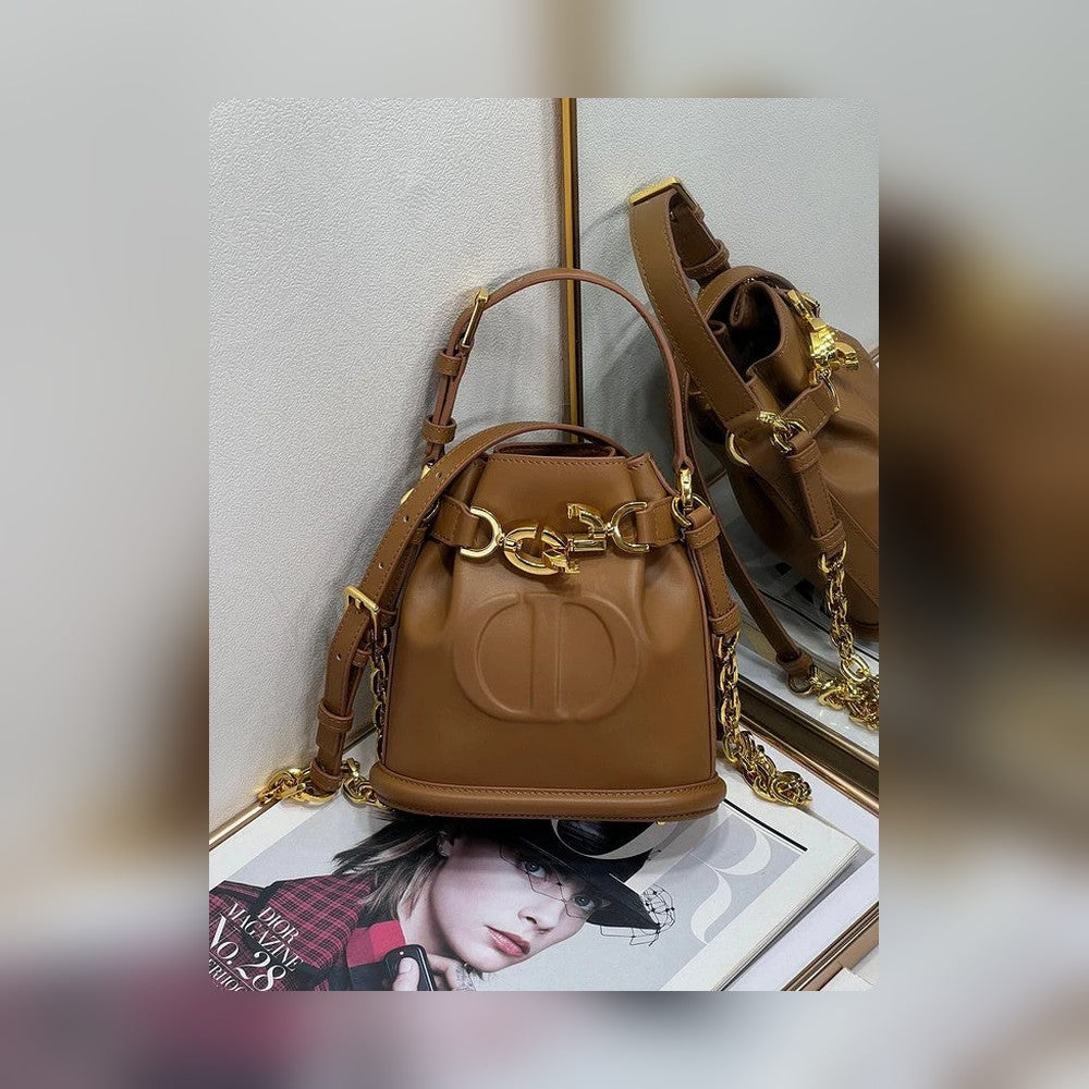 Anum Bags Detail