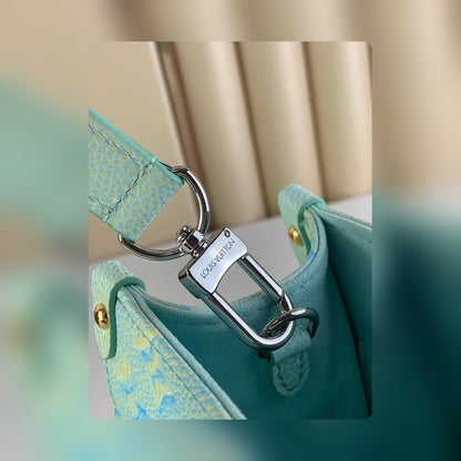 Anum Bags Detail