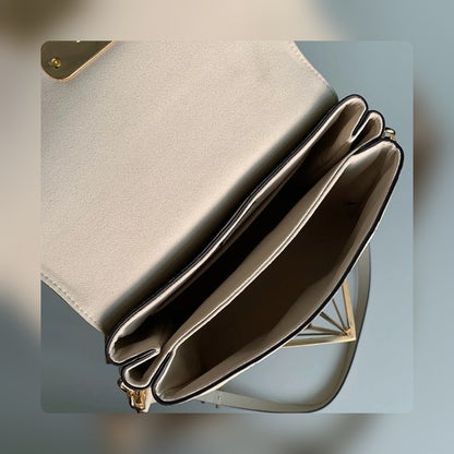 Anum Bags ln Luxury Bag --58139