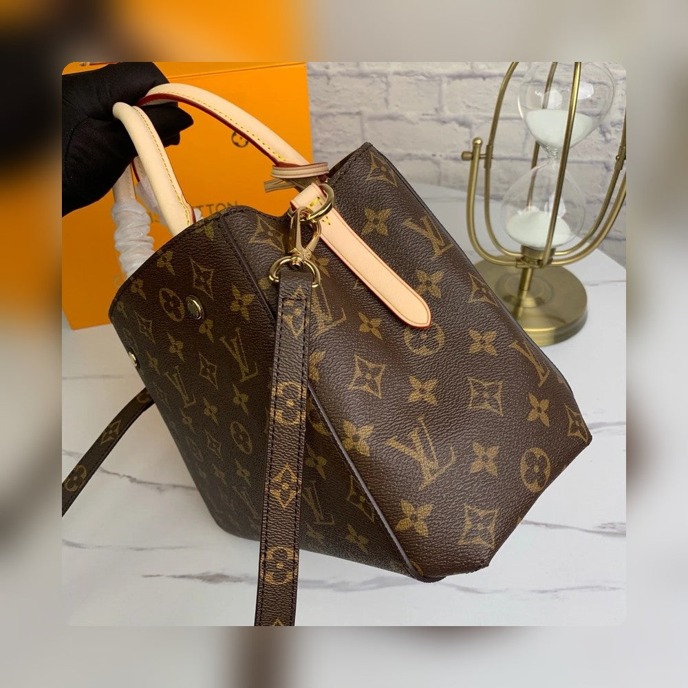 Anum Bags Detail
