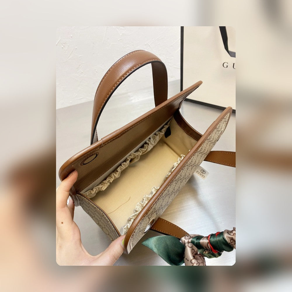 Anum Bags Detail