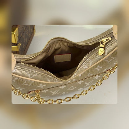 Anum Bags ln Luxury Bag --58385