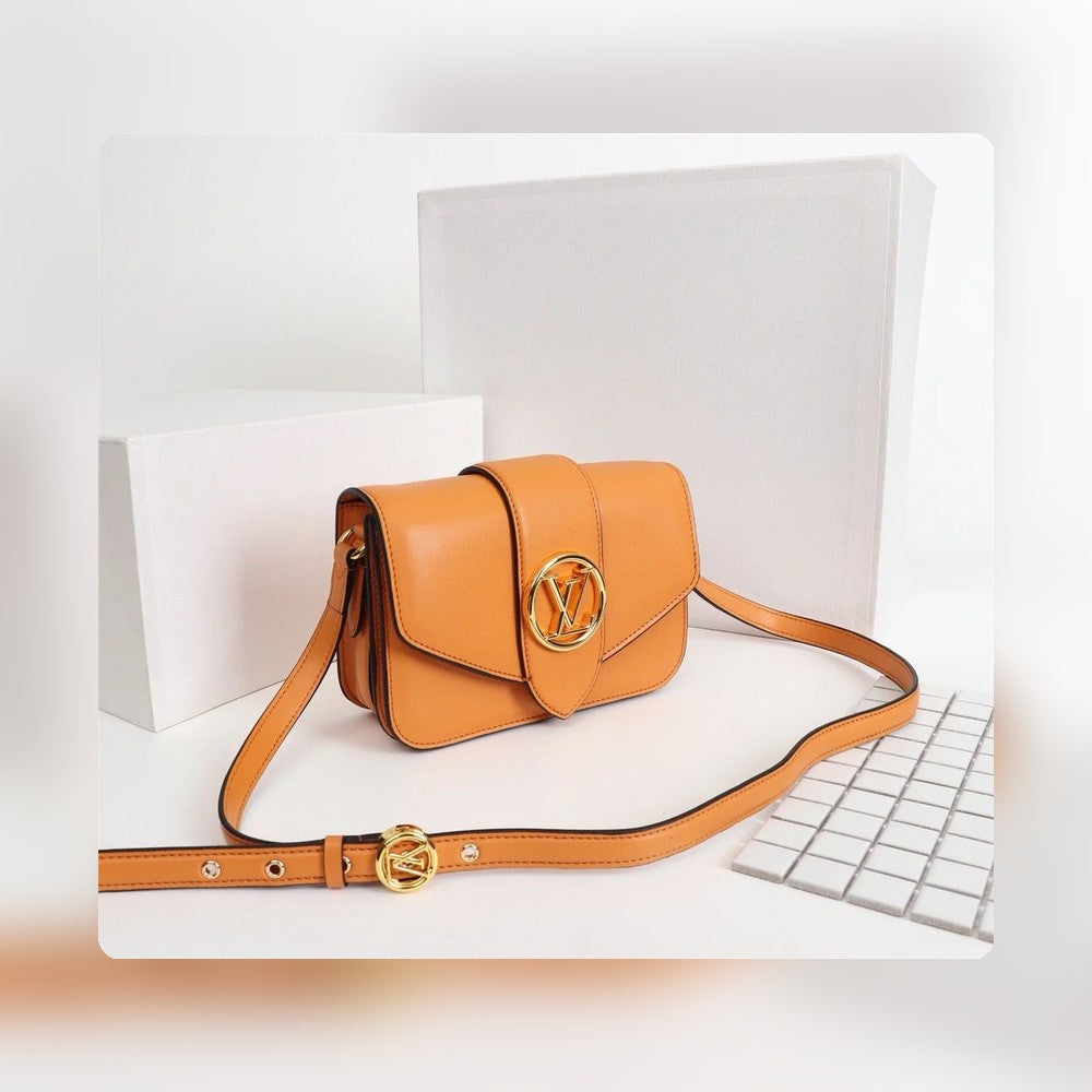 Anum Bags Detail