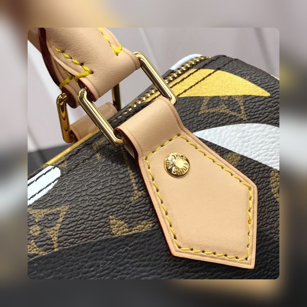 Anum Bags - Premium Luxury Goods and Accessories - AFFORDABLE LUXURY BAGS - 4234