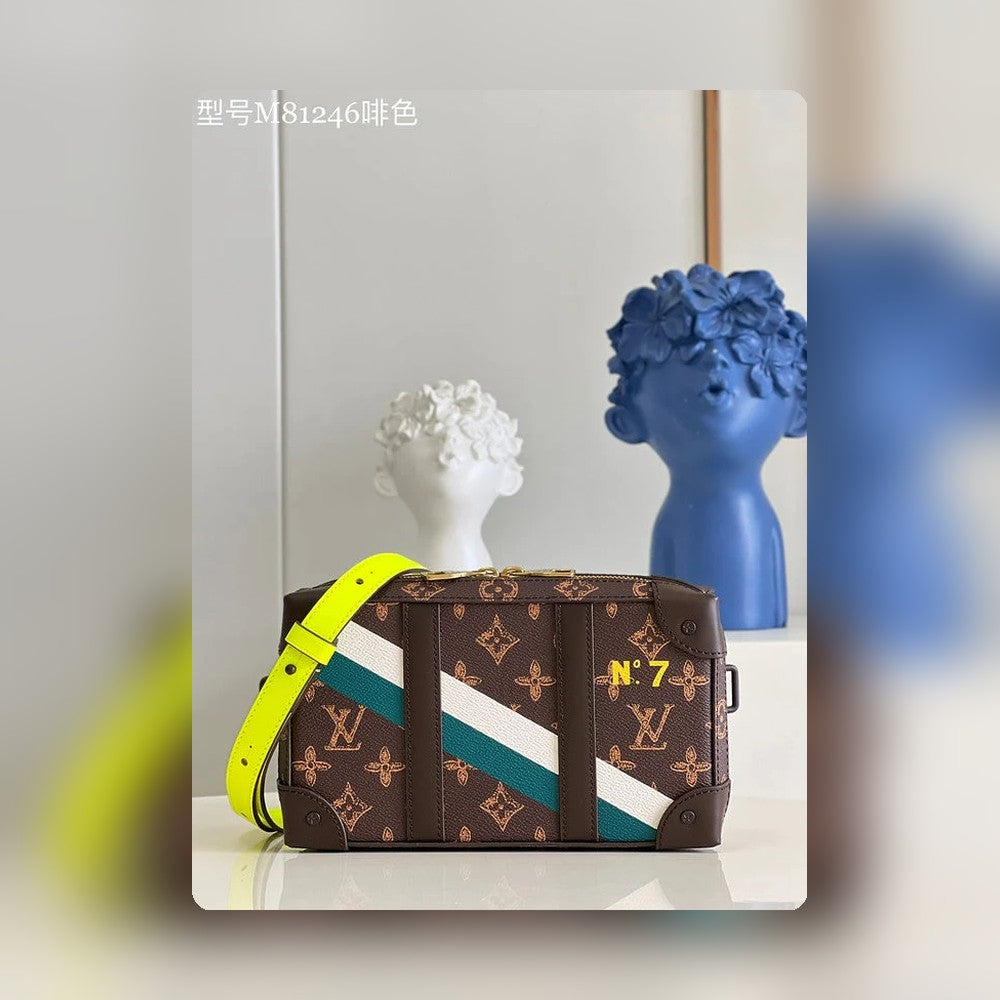 Anum Bags Detail