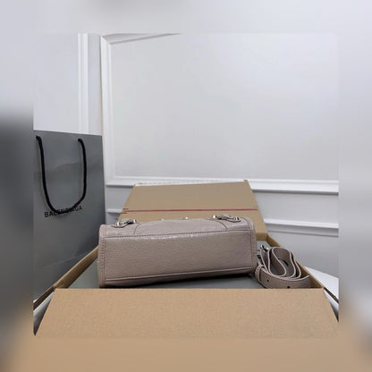 new-luxury-designer-bags-nm24044