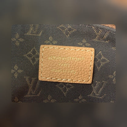 Anum Bags ln Luxury Bag --58032