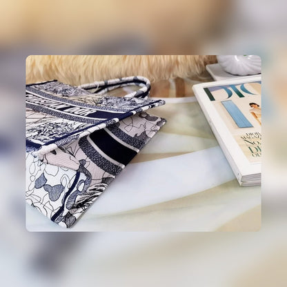 Anum Bags Detail