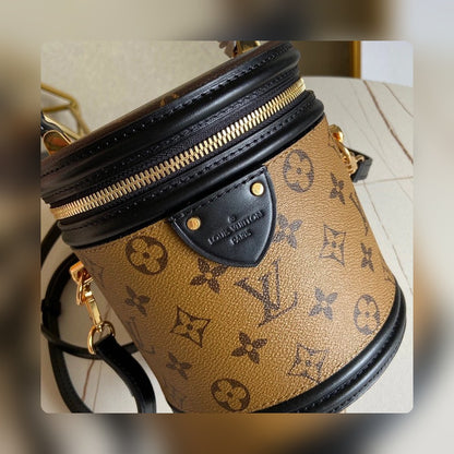 Anum Bags Detail